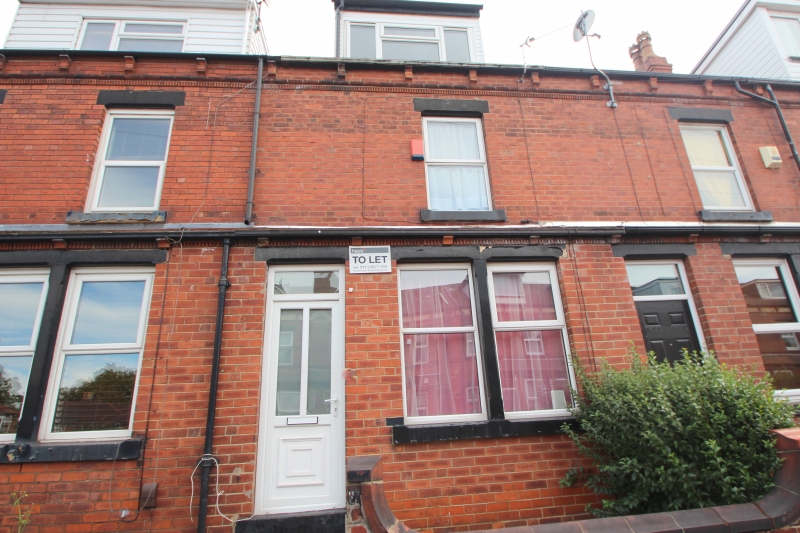 Mayville Place, Hyde Park, Leeds